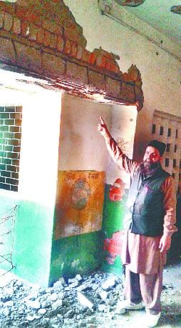 Beam down school building, students remained unhurt