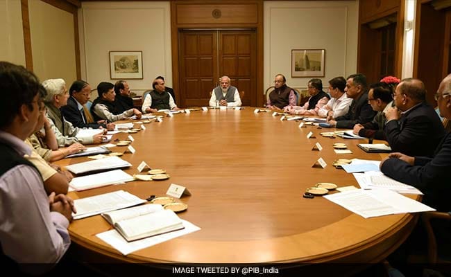 Cabinet approves Rs 2000 crore package for refugees coming from PoK