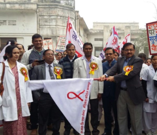march by medical studentson world aids day at kanpur
