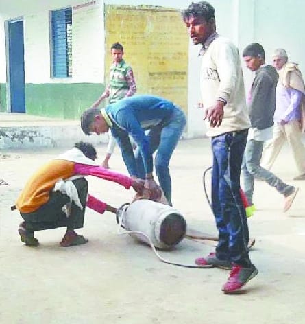 Mid-day meal when cylinder fire