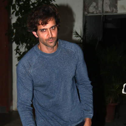 HRITHIK ROSHAN TO PLAY ANAND KUMAR 