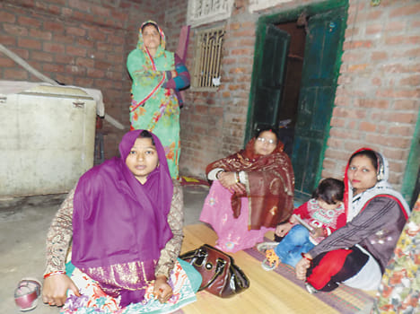 Blown off jewelery and cash from burglars