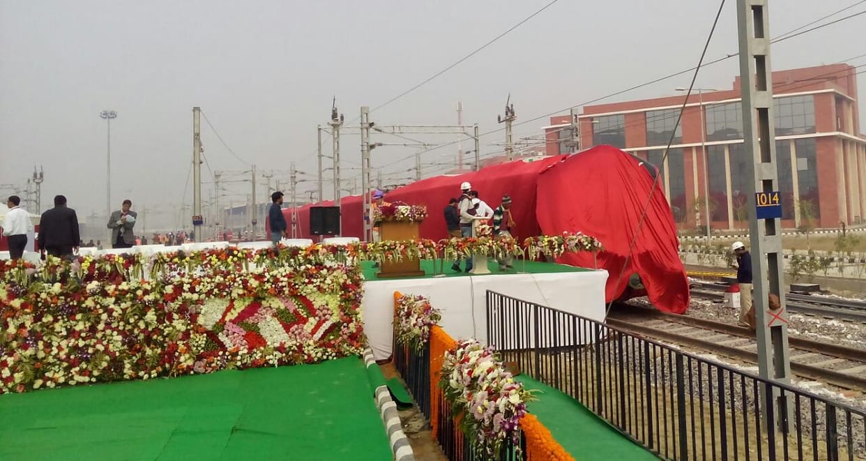  Lucknow metro trial today.