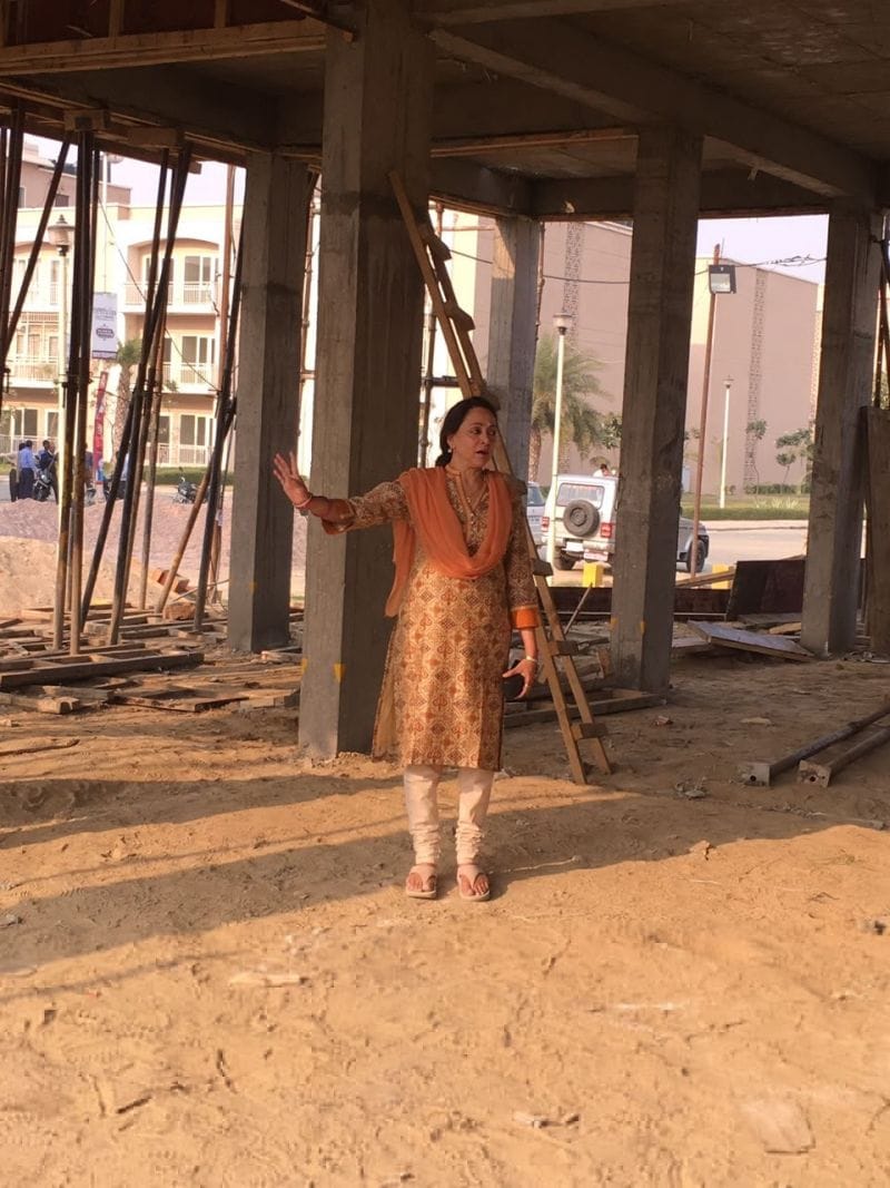 mp hemamalini will declare her bank acount information to party president