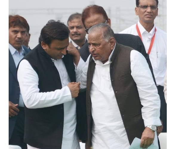  mulayam can take U turn on grand alliance in UP.