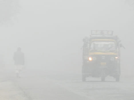 Speed of trains was commanded by fog, frightened farmers