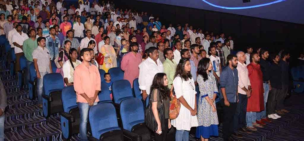 Anurag Kashyap and kajol Hails SC Order On National Anthem