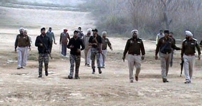 5 suspects seen in army dress at Punjab-Himachal border