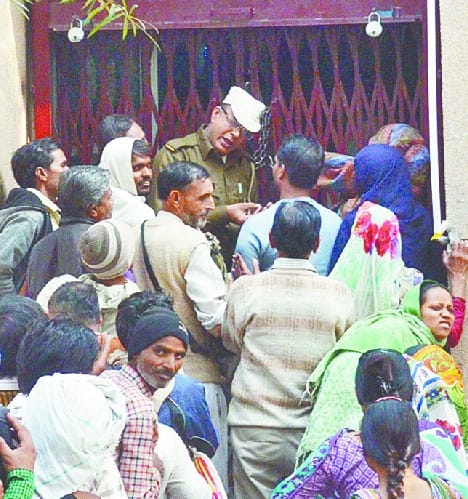Cash in banks reached but the situation improved