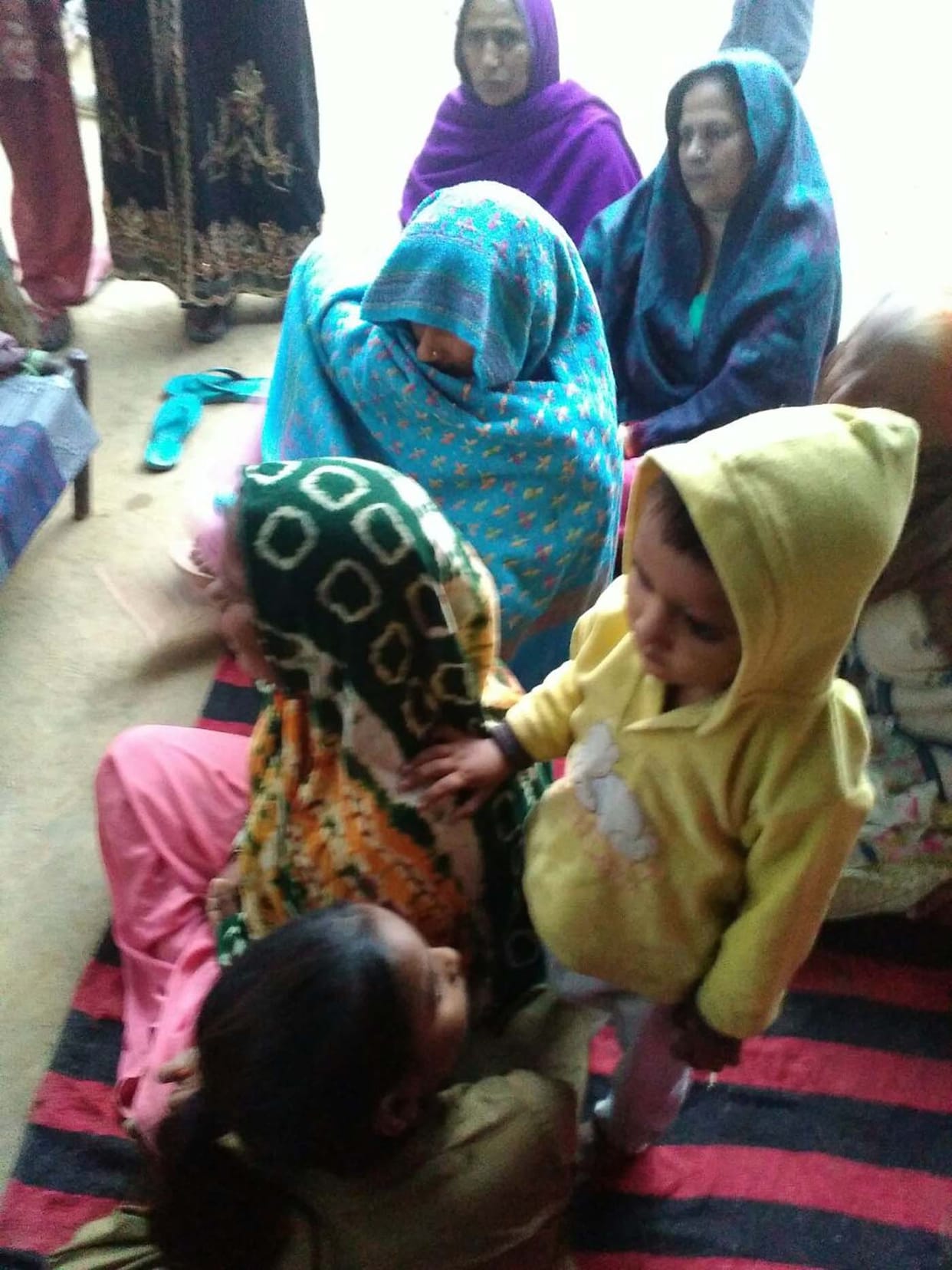 Bin currency kin helpless Without treatment, the baby died