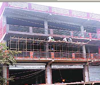 Break the seal of the house builder had begun construction