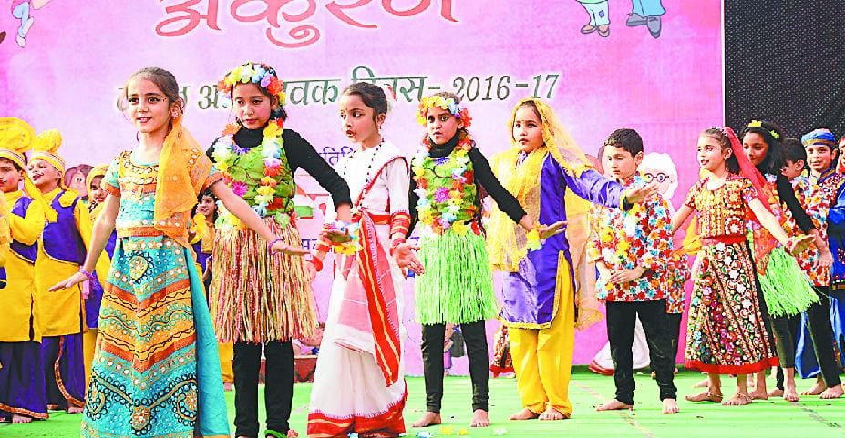 children show their telent