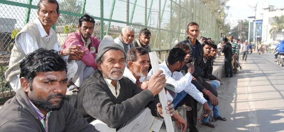note ban effects workers returning to metropolis