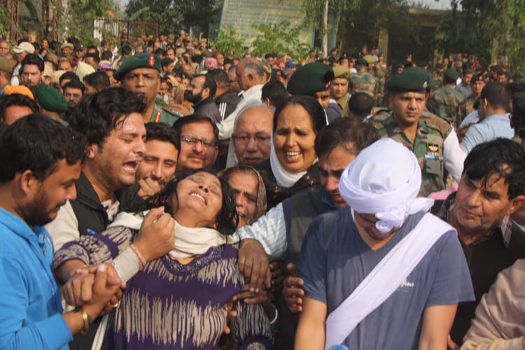 The funeral of martyr Major Arvind