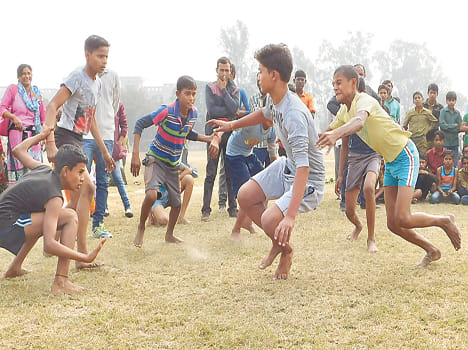 Mahewa winner in kho-kho, Dkor runners