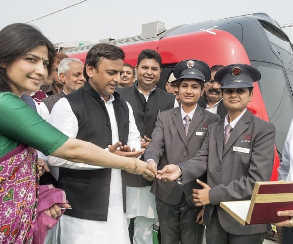 lucknow metro pilots.