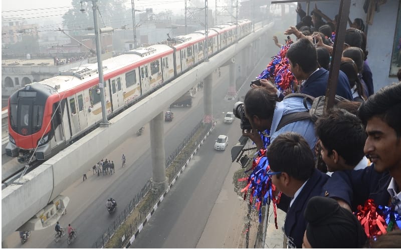 speacial features of lucknow metro