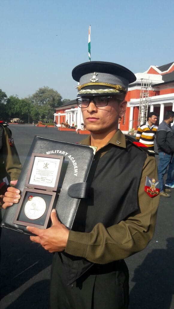 neeraj negi got gold medal in ima graduation ceremony