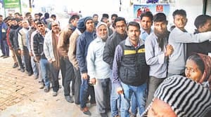 salary fourty thousand goted four thousan