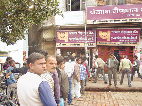Shortage of cash at banks, cash-in long line
