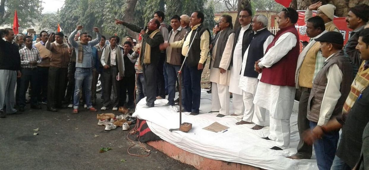 Performance by railwaymen