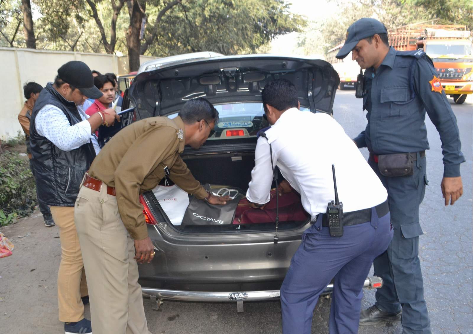 punjab police search campaign for terrorist in roorkee.