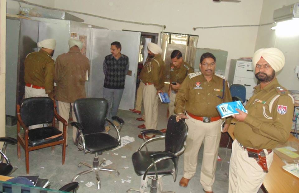 in between note ban, thievery of millions from punjab & sindh bank at abohar of punjab