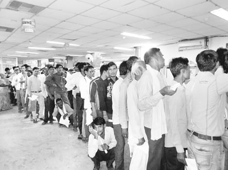 Figure salaries in line banks