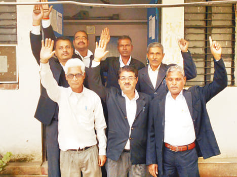 Lawyers protest by observing the protest expressed