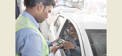 22 percent people traveled cashless from badarpur toll