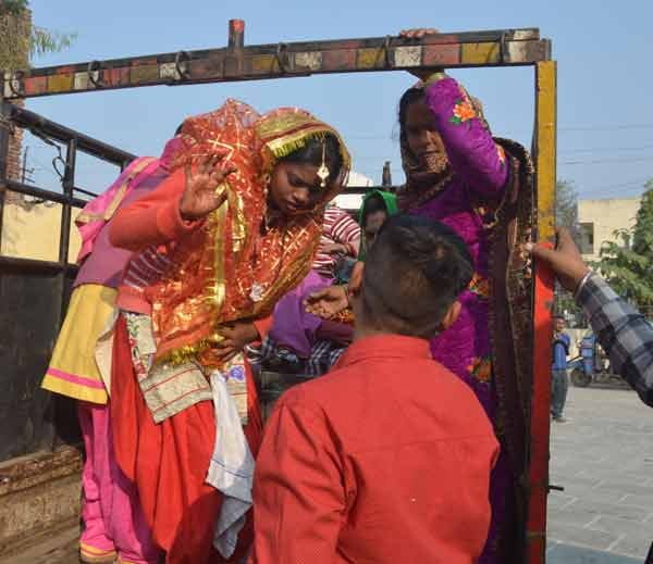 noteban changed situations in india, unique kind of 12 marriages at panipat of haryana