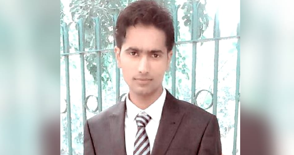 amazing success story of ies topper amit saini, son of labourer working in toffee factory