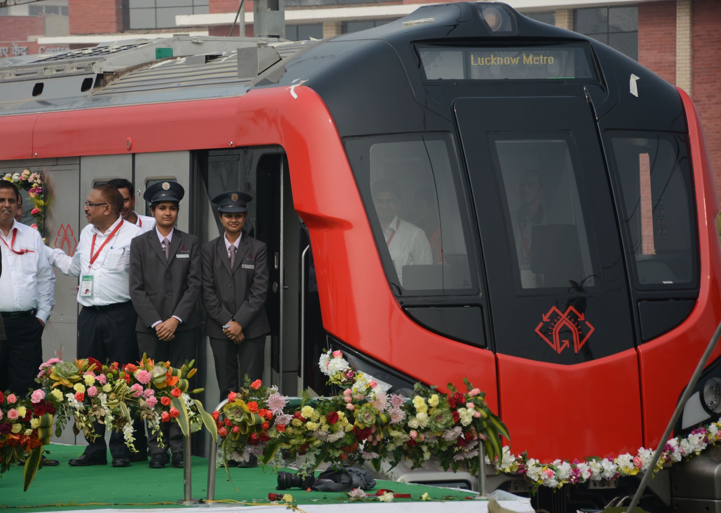lucknow metro women pilot share experience about trial run