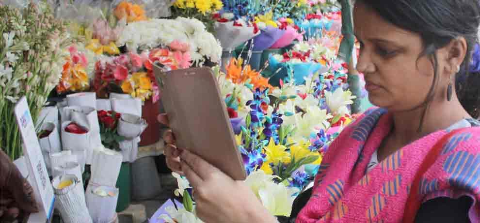 how small venders facing challanges of lack of cash after demonetization