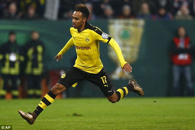 german pierreemerick aubameyang challenges usain bolt