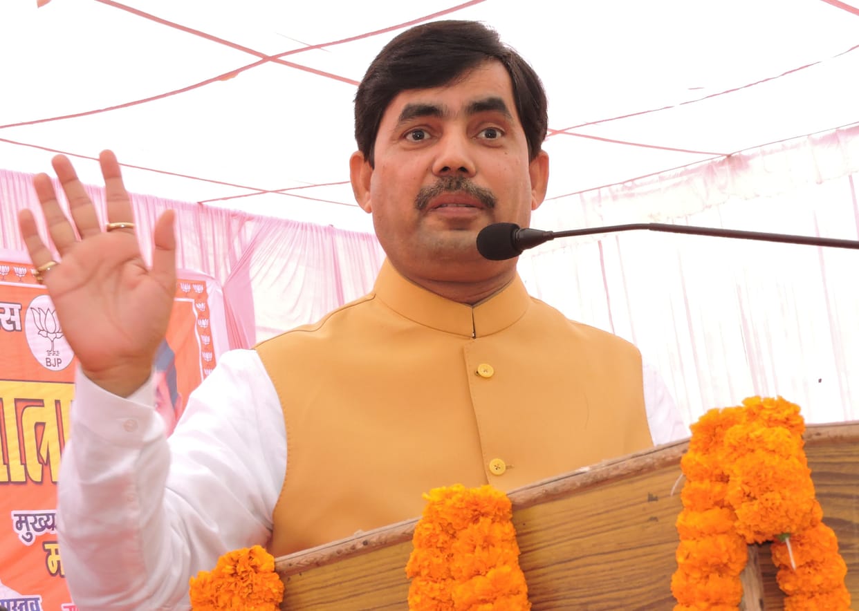 Shahnawaz up those good days will not rob the country