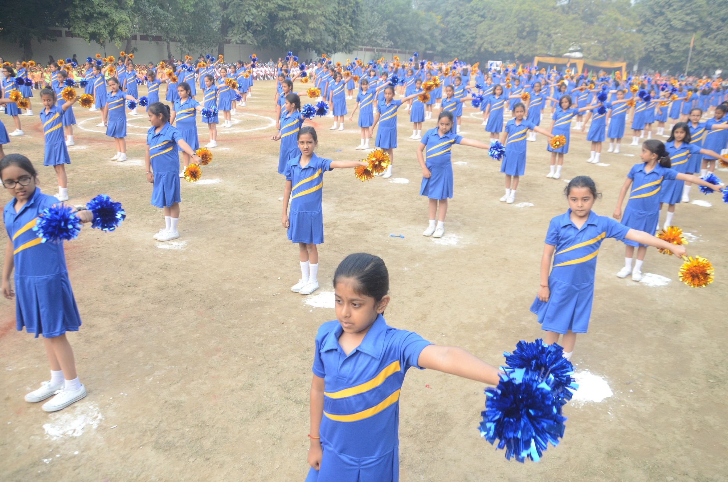 dimple yadav clicks daughter's sports day