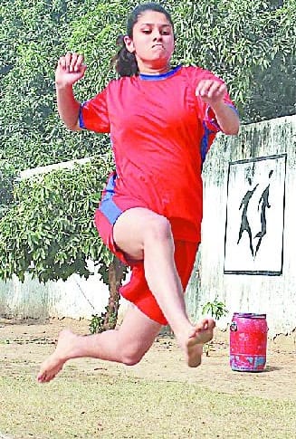 Aryan race, Isha first in shot put