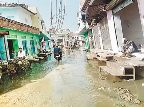 Minor-Phretha submerged Krela market breakdown