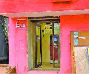 No cash in banks, ATMs closed