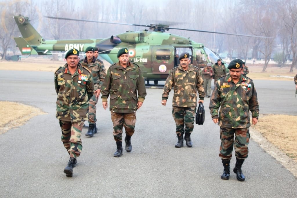 goc visited loc in baramulla sector