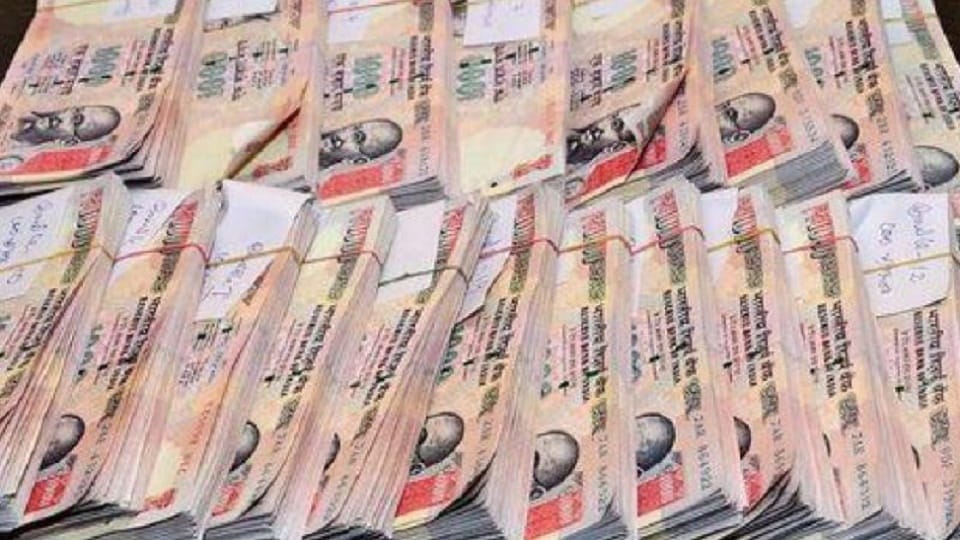 Fake currency black money like Jarasandha should be cut into pieces Govt to SC on demonetisation challenge
