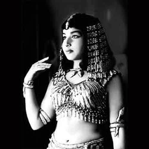 Why Jayalalithaa had to compare herself from Draupadi's, Five Untold facts