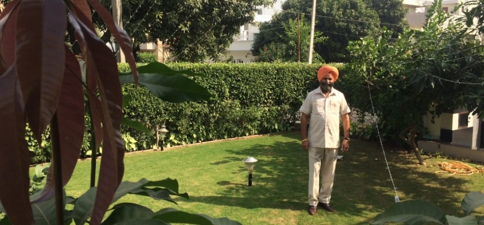 36 years ago left the village, but the relationship was going to the Garden