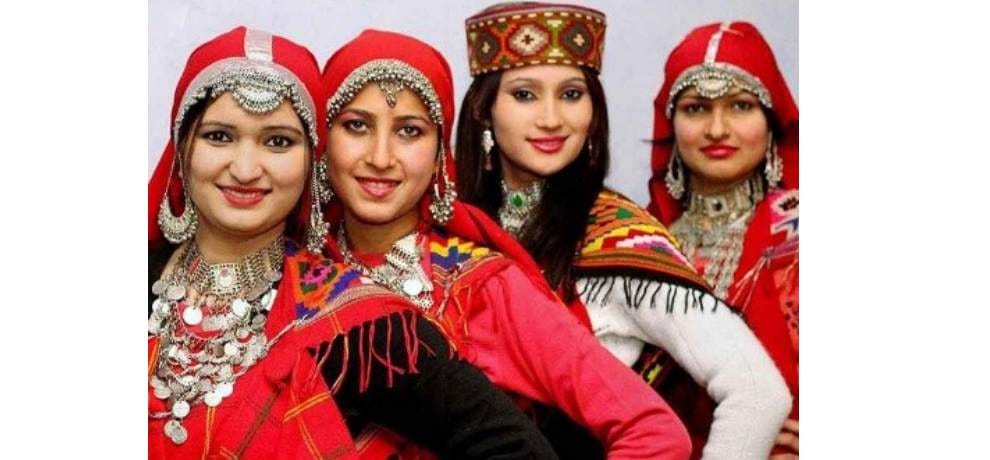 competition in manali winter queen beauty pageant