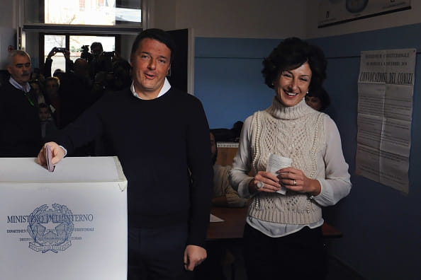 Italy votes in referendum, Matteo Renzi's future at stake