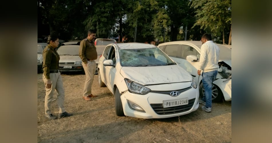 mohali big accident, one died and one injured 
