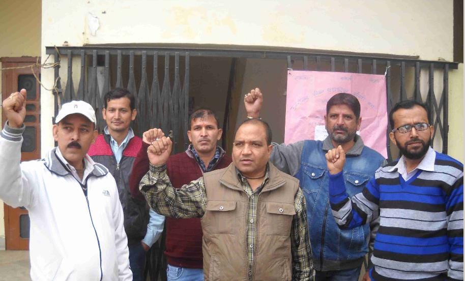 Mining extraction, will not in seven strong