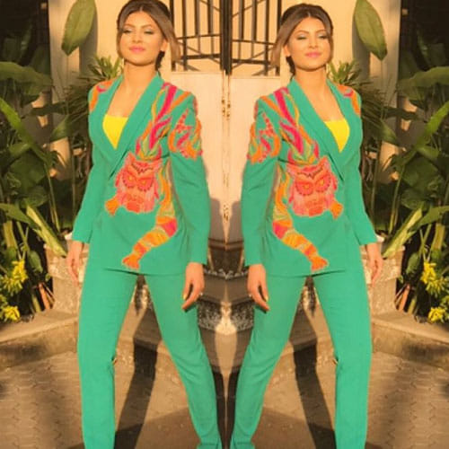 hot dance viral video of urvashi rautela