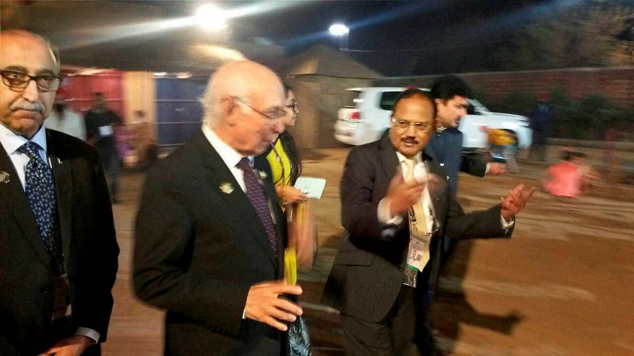 100 feet walk of Doval and Sartaj Aziz in heart of asia conference